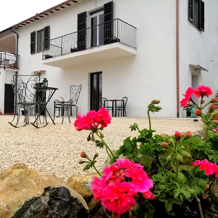 Farm stay Agriturismo Podere Verdicchio *